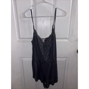 Victoria's Secret Sleeper, Pajama Romper, One Piece Shorts, Size Medium, Gray